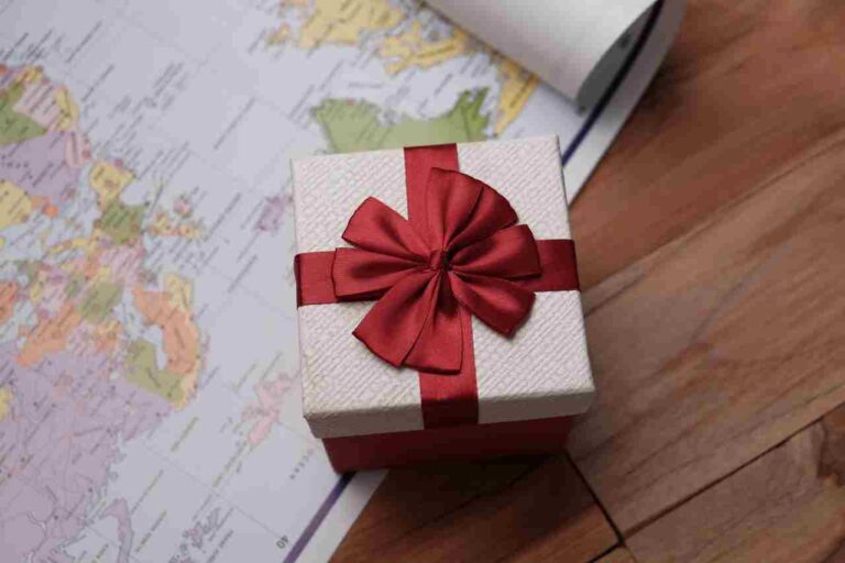 Image of a gift on a world map showing global incentive delivery